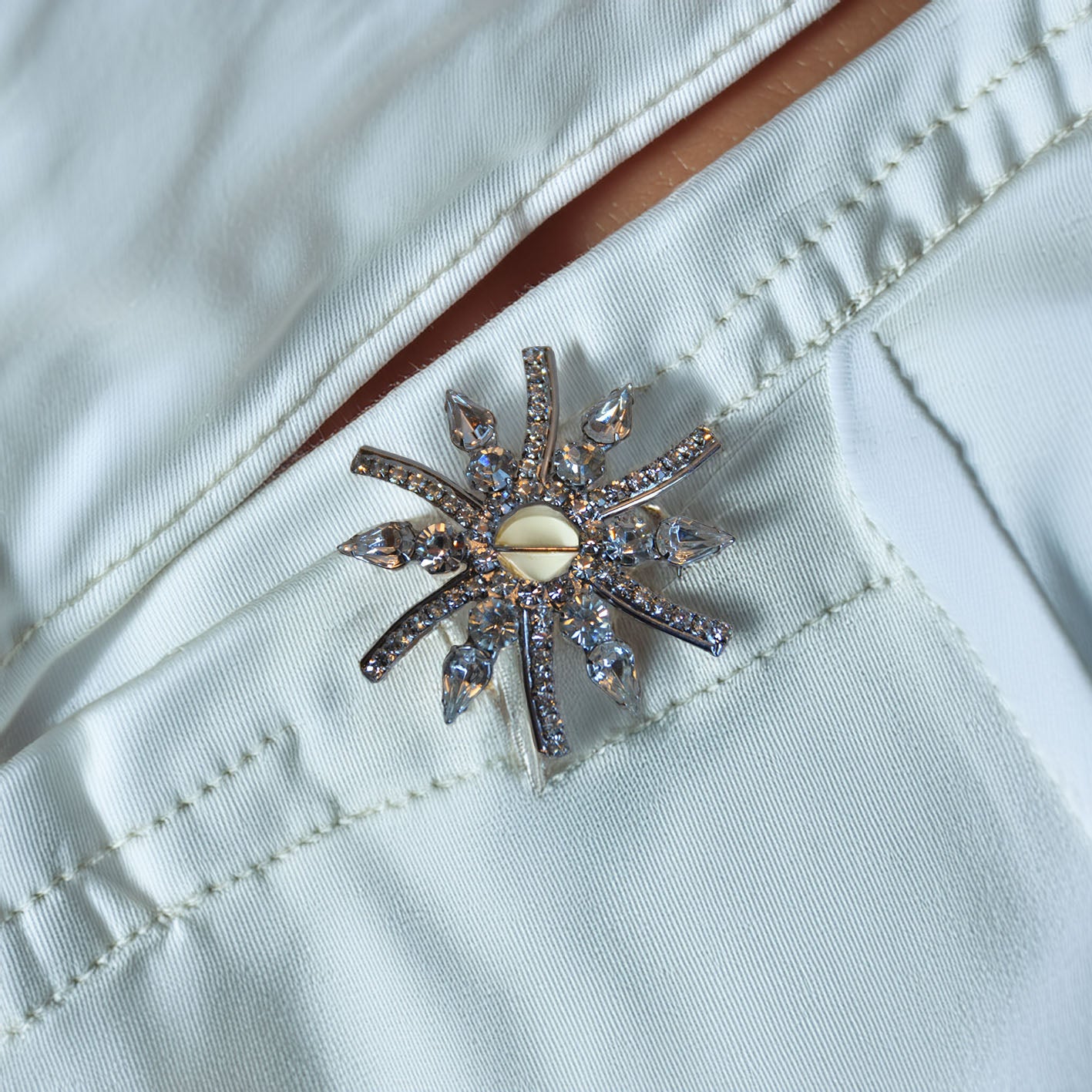Broche Amber Zilver Wit