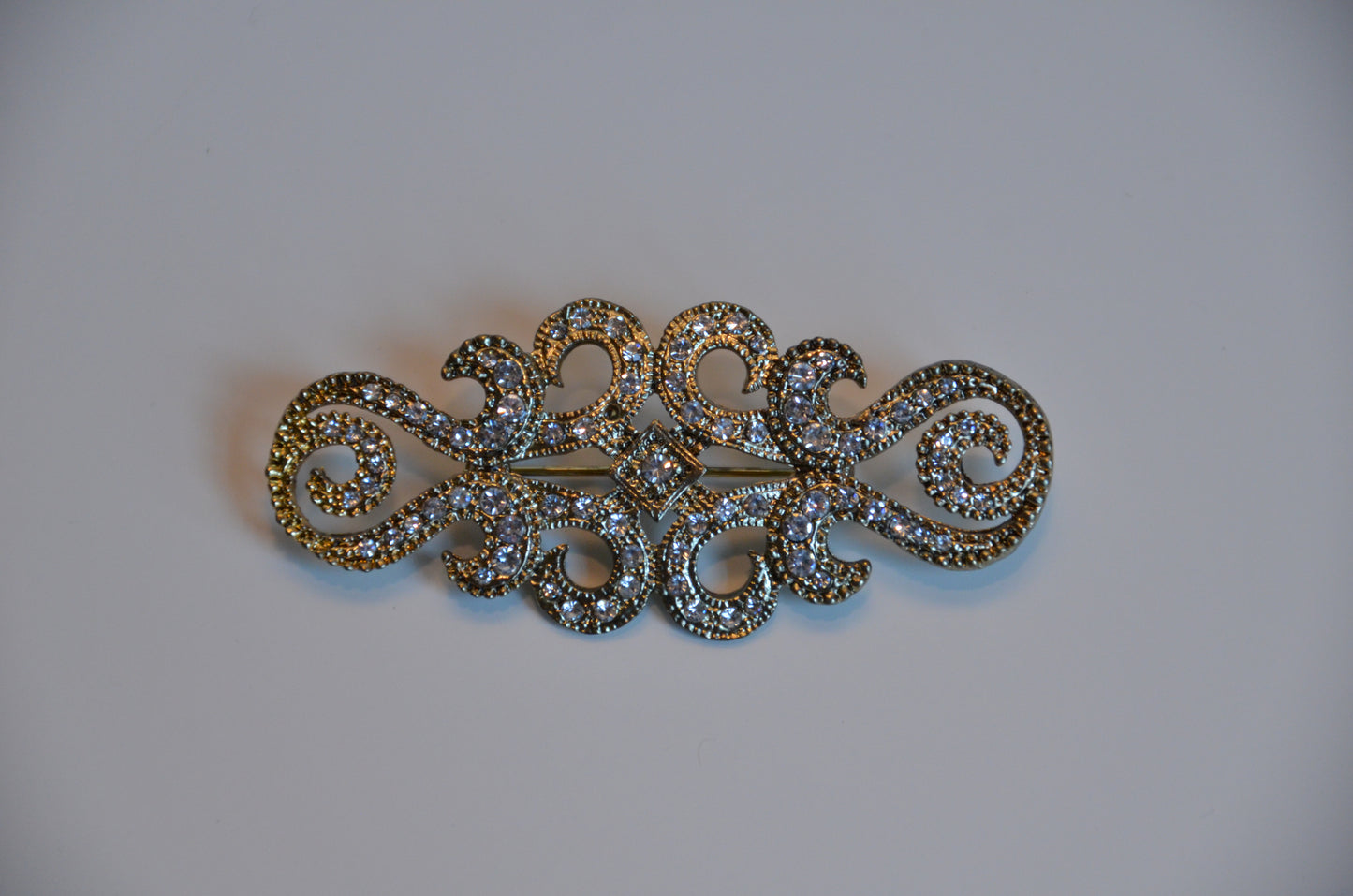 Broche Charlotte Goud